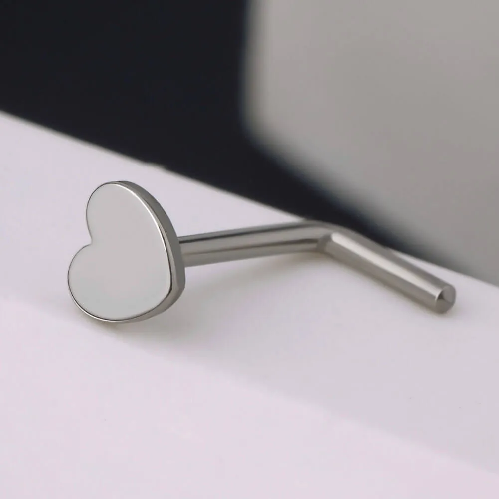 20G Titanium L-shaped Heart Nose Stud Ring