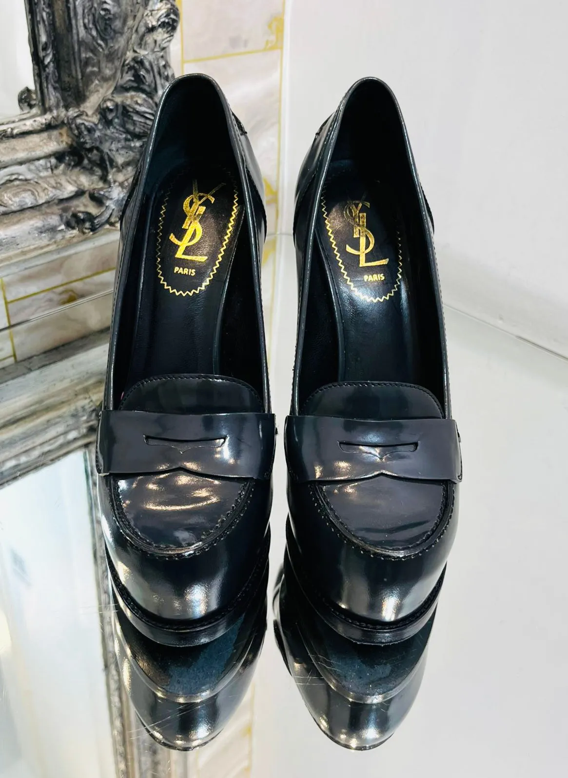 Saint Laurent Tribtoo Loafer Platform Leather Pumps. Size 37